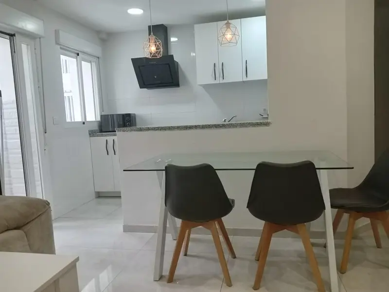 Venta Piso Reformado Carlos III Cordoba 2 dormitorios Amueblado