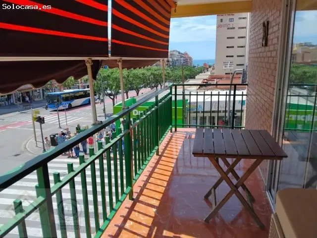 Piso en Playa Poniente Benidorm 3 Dormitorios 2 Baños Garaje