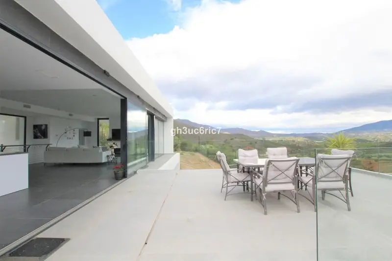 Villa de Lujo en La Cala Golf Mijas Malaga