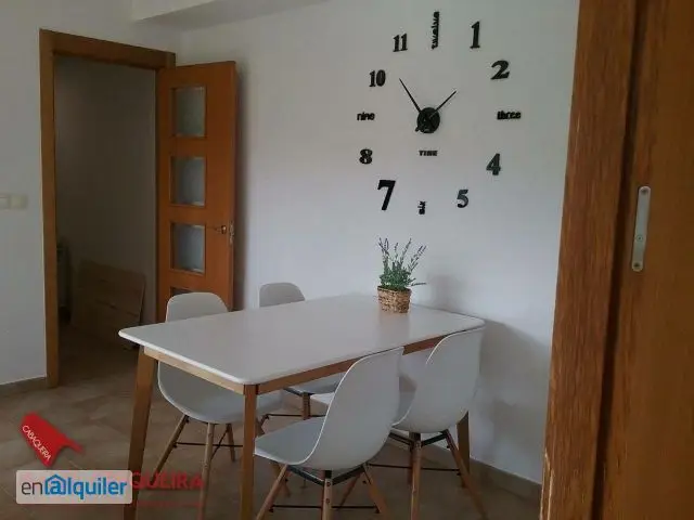 Piso 2 dormitorios con garaje y trastero
