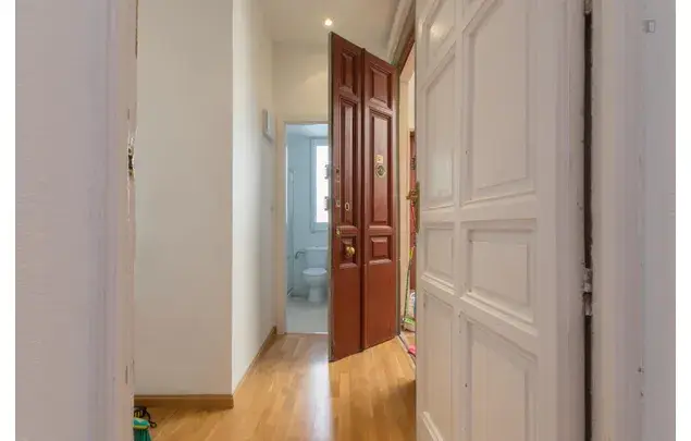 Apartamento 8 Dormitorios Madrid Estudiantes Julio Agosto