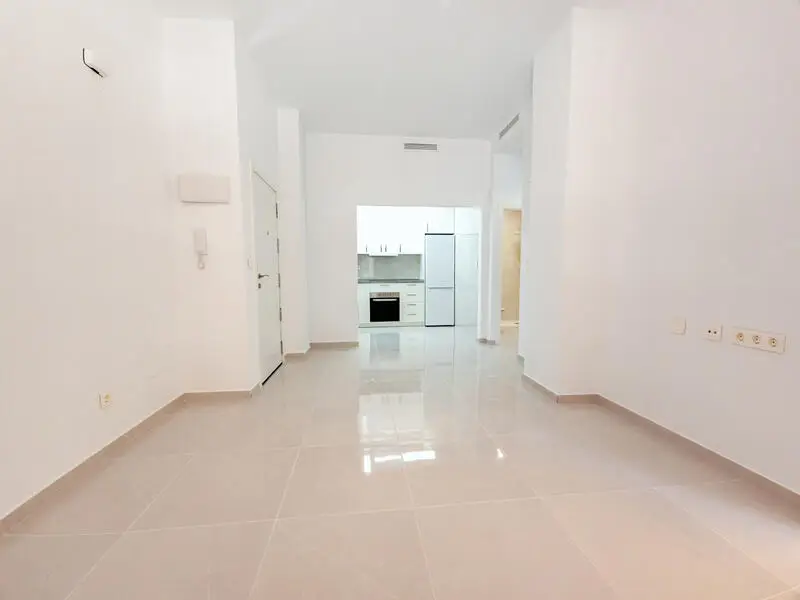 Apartamento en venta Torrevieja con licencia turistica adaptado minusvalidos