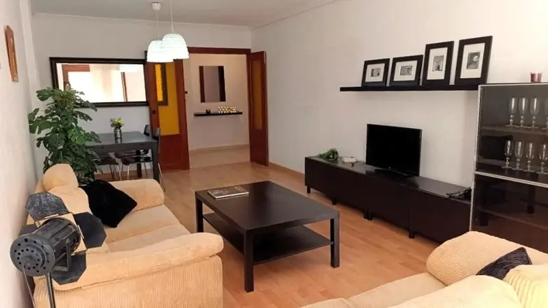 Piso en Venta Alicante 5 Dormitorios 2 Baños Terraza Cerca El Corte Ingles