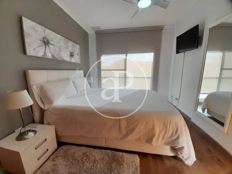 Chalet Adosado en Puerto de Sagunto 230m² 4 Dorm 3 Baños