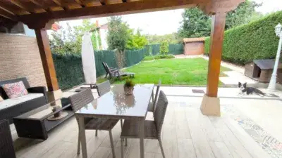 Chalet en venta en Barreda
