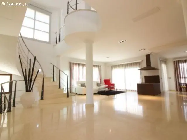 Villa de Lujo en Cabo Roig Alicante