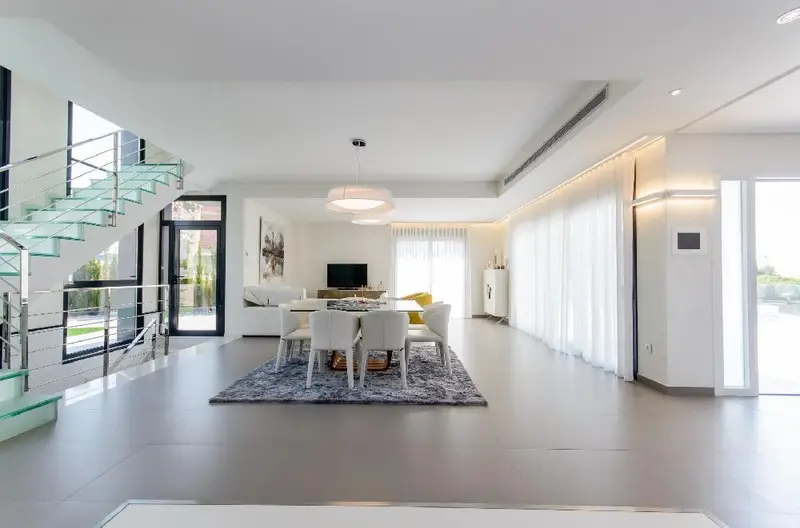 Venta Villa con terraza en Campoamor, Orihuela Costa - Ref: SB2141