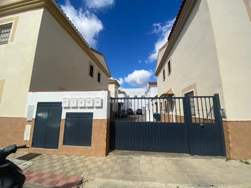 Casa en venta en Utrera