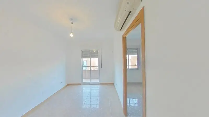 Piso en Venta Madrid Numancia 2 dormitorios 1 Baño Terraza