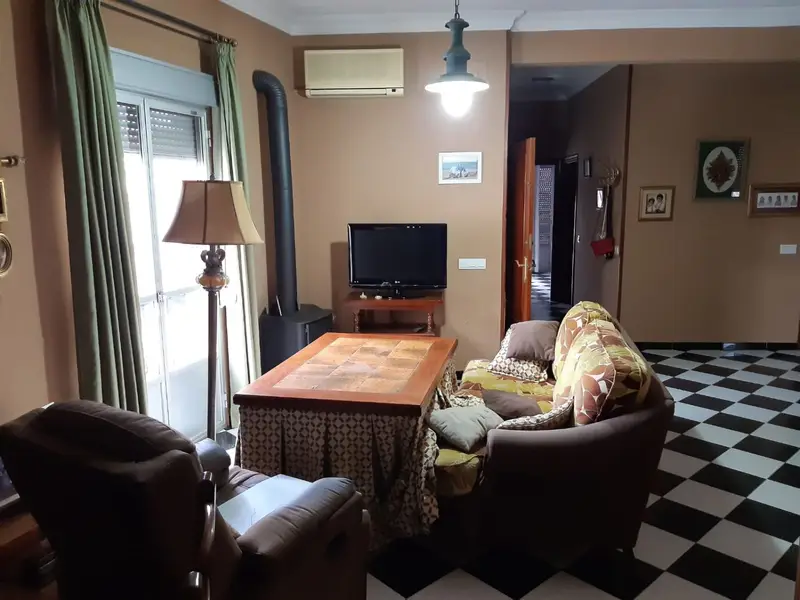 Venta Piso con Terraza en Pilas 3 Dormitorios 2 Baños