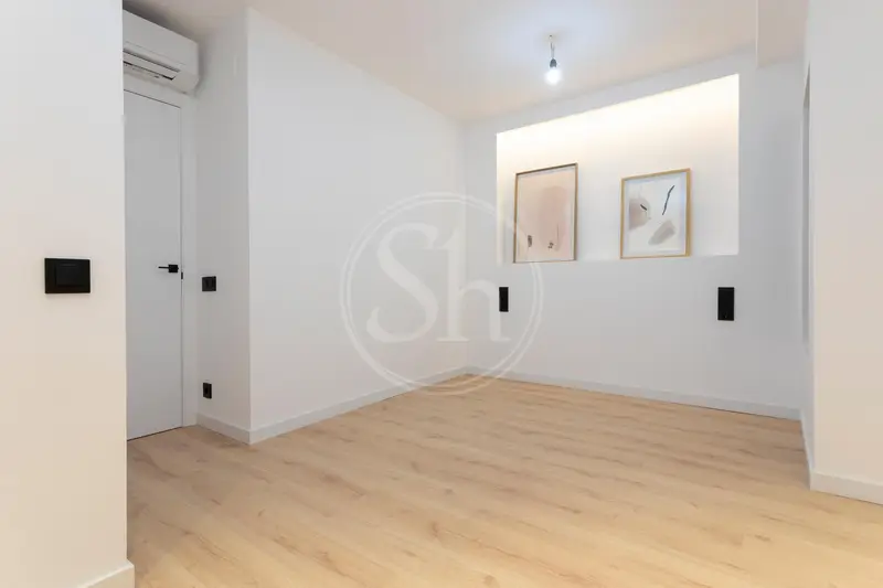 Piso Reformado en Venta en Rambla Badal Barcelona