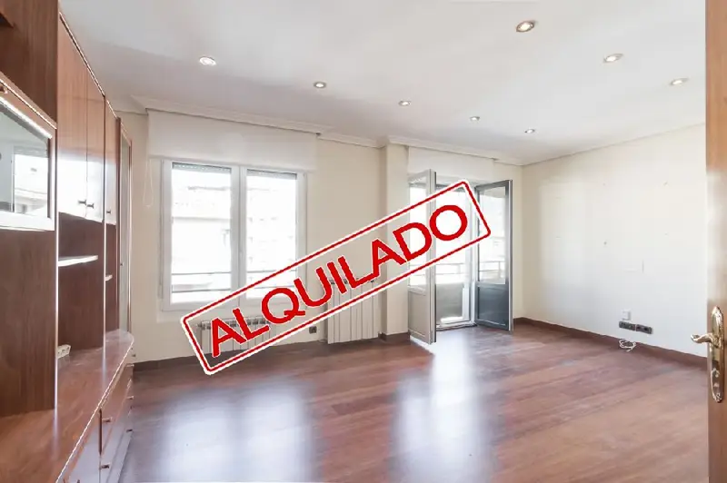 Alquiler Piso Reformado Primer Ensanche Pamplona
