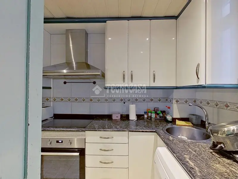 Piso en Venta Cerdanyola 77m2 3 Habitaciones Balcon