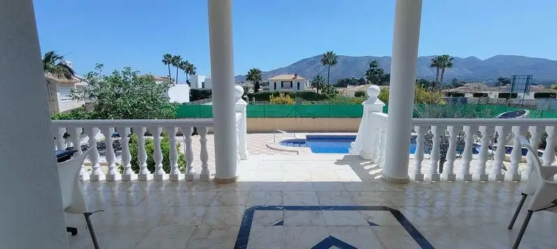 Villa 9 Dormitorios Albir Piscina Vistas Montaña Apartamentos Alquiler