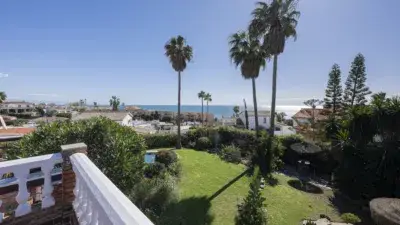 Chalet con Vistas Panoramicas en El Faro de Mijas