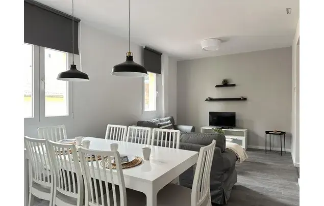Apartamento 10 Dormitorios Madrid Alquiler 3-24 Meses
