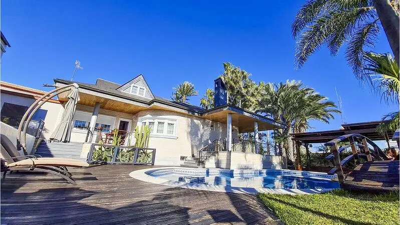 Villa de Lujo en San Pedro del Pinatar Murcia Cerca de la Playa