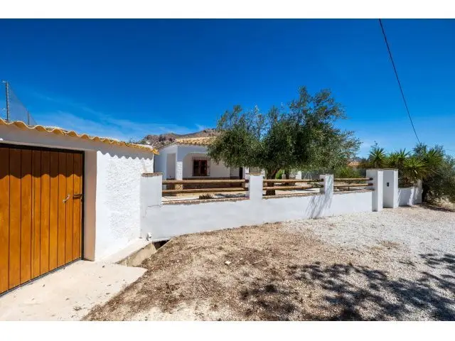 Chalet Rural 120m2 2 Baños Garaje Jardin 4900m2 Velez Blanco