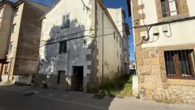 Casa en venta Calle Ramon y Cajal: 4 Viviendas Posibles