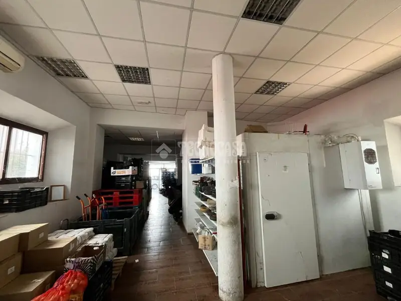 Local Comercial en Venta Carmona Paseo del Estatuto