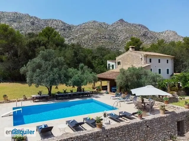 Alquiler Casa Piscina Pollensa: Finca con 3 Casas de Invitados
