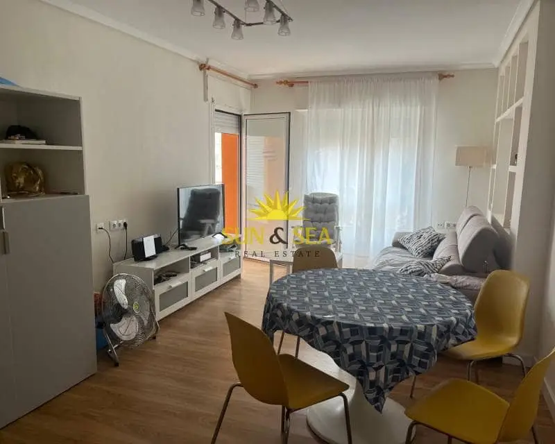 Apartamento en alquiler en Los Europeos, Torrevieja, Alicante