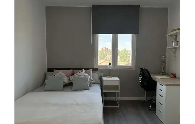 Apartamento 3 Dormitorios Madrid Estudiantes