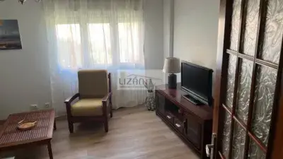 Piso en Alquiler en Oviedo zona Pontón de Vaqueros