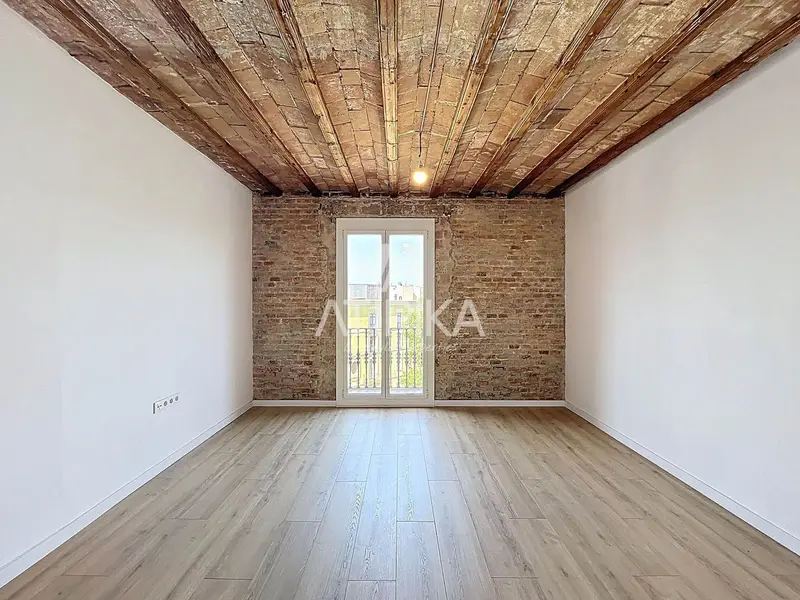 Apartamento Reformado en Sant Antoni Barcelona 2 habitaciones