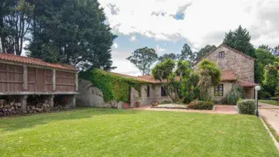 Venta Casa Rural con Encanto y Licencias para Eventos
