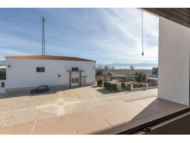 ¡¡ESTUPENDA FINCA RUSTICA PARA EXPLOTACION INDUSTRIAL CON GRAN CASA!! La Granada