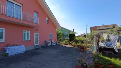 Chalet en Venta Caldiguela Carril 334m2 540m2