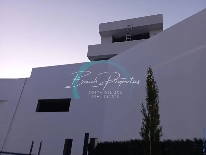 Casa en venta El Peñoncillo dos dormitorios piscina garaje sotano