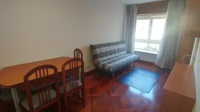 Estudio en Milladoiro con Garaje y Trastero