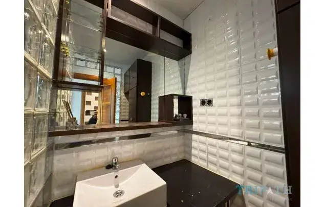 Rent a room in Madrid
