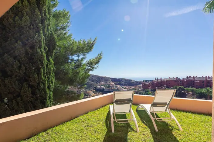 Apartamento 2 Dormitorios Calahonda Alta Vistas al Mar