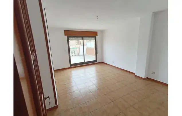 Alquiler Piso 3 Dormitorios 104m² Huesca
