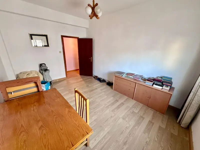 Venta Piso 3 Habitaciones Molino Valdepe
								ñas