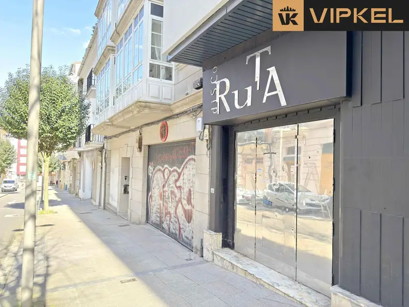 Venta de piso en Ensanche-Sar (Santiago de Compostela)