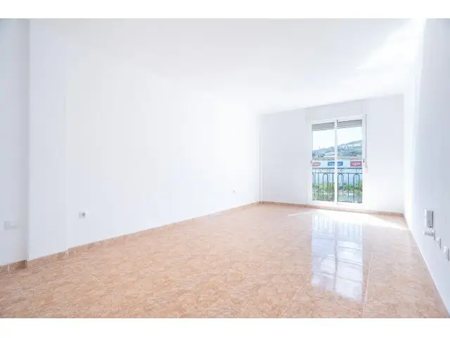 Atico 3 Dormitorios Generalife Huercal Almeria Terraza 80m2 Ascensor