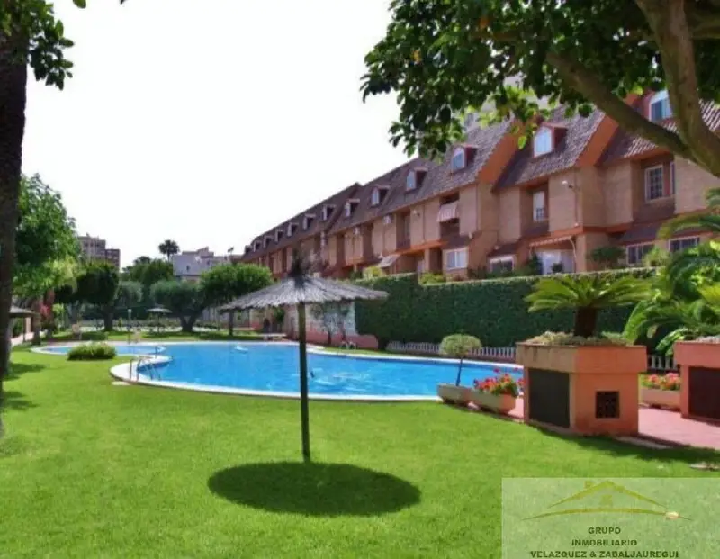 Venta Adosado Cabo de las Huertas 3 Dormitorios 3 Baños 3 Garajes