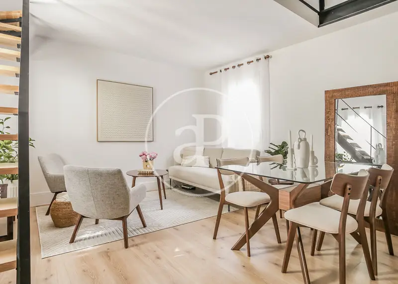 Dúplex en Alquiler Barrio Salamanca Amueblado Reformado