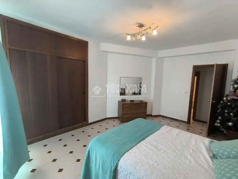 Piso Reformado en Arjona 150m2 4 Habitaciones 2 Baños Terraza