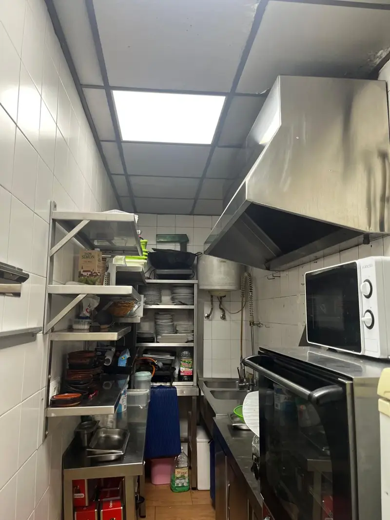 Venta Local Comercial Nervion Centro Sevilla Cafeteria con Terraza