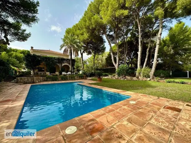 Alquiler anual Villa Las Rotas Denia piscina jardin 4 dormitorios
