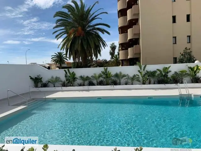 Alquiler Piso 3 Dormitorios 2 Baños 2 Garajes Malaga