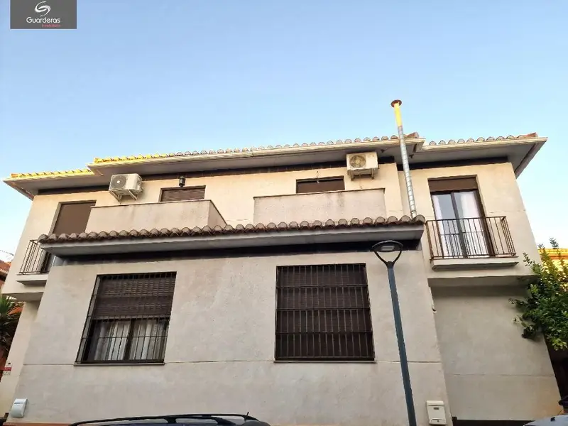 Adosado 3 Habitaciones Pulianas 203m2 3 Baños Terrazas