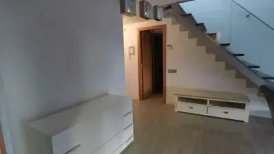 Dúplex en Alquiler en Ca nAurell 2 habitaciones 71m2