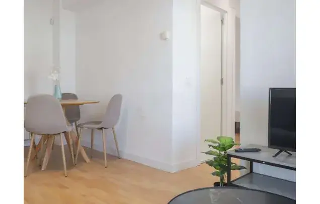 Alquiler Habitaci
ón 63m
² Getafe Madrid