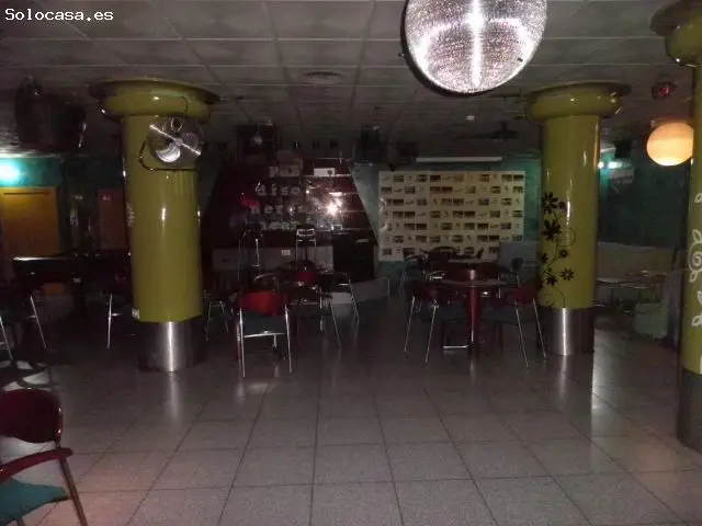 Local Comercial en Venta Puertollano Disco Pub Equipado